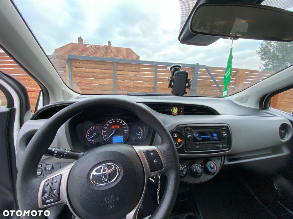 Toyota Yaris 1.5 Active - 6