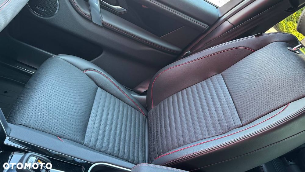 Land Rover Discovery Sport P250 R-Dynamic - 15