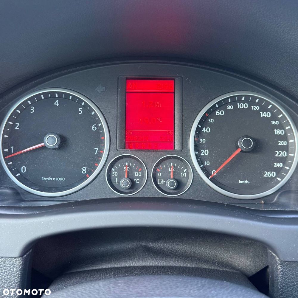 Volkswagen Tiguan - 20