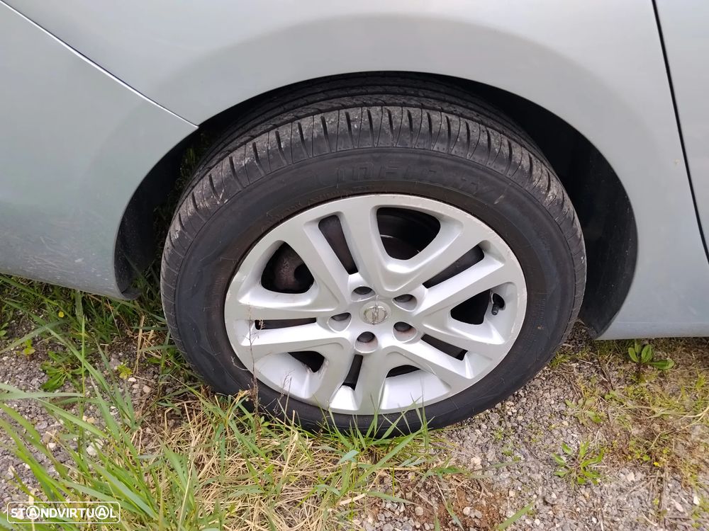 Opel Astra Sports Tourer 1.6 CDTI Edition S/S - 26