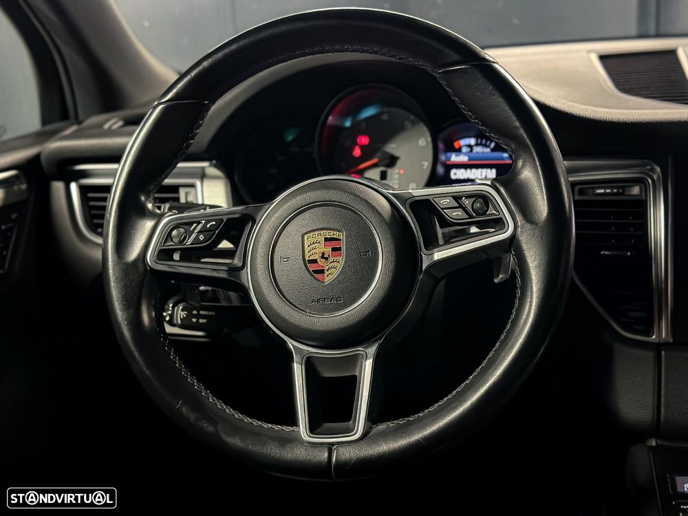 Porsche Macan S - 5