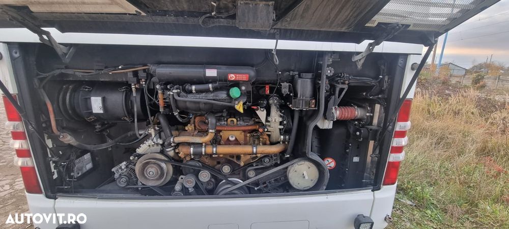 Mercedes-Benz Intouro - 11