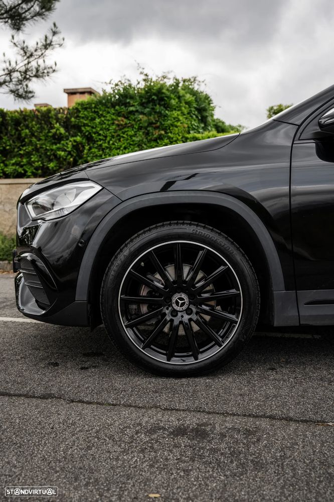 Mercedes-Benz GLA 250 e 8G-DCT AMG Line - 13