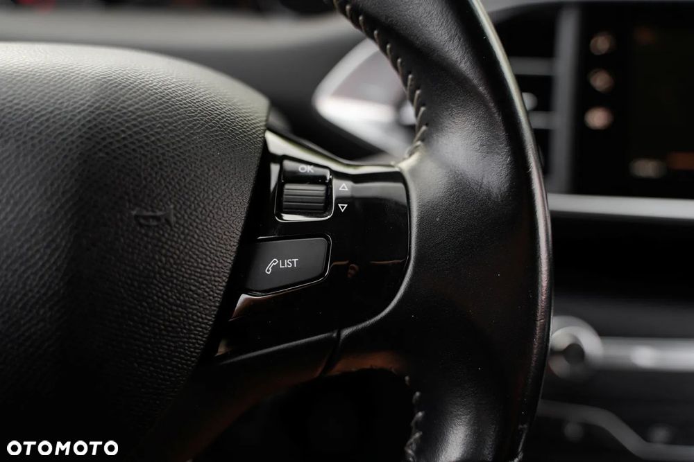 Peugeot 308 BlueHDi 130 Stop & Start Allure - 24