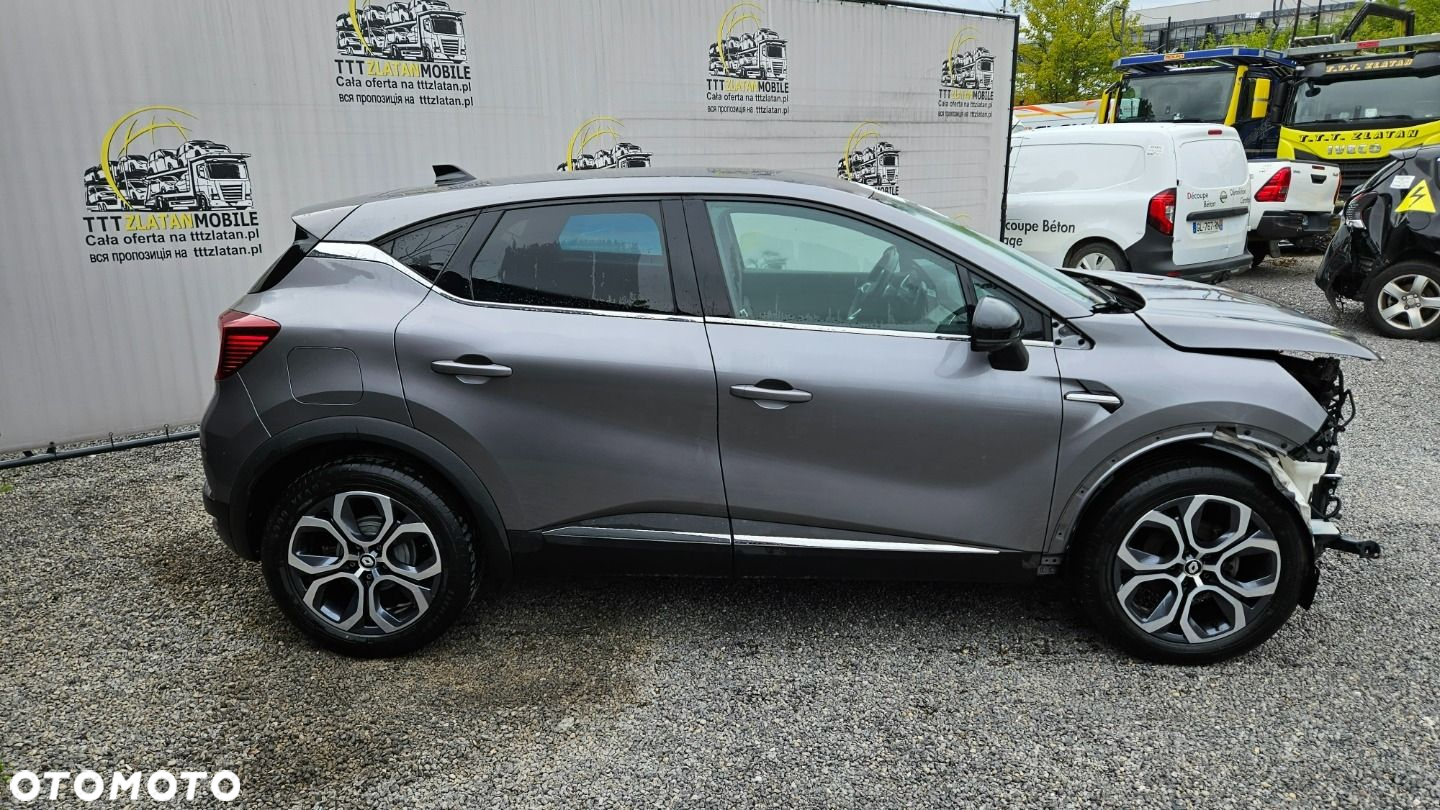 Renault Captur - 17