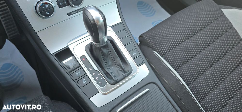 Volkswagen Passat 1.8 TSI DSG R-Line - 17