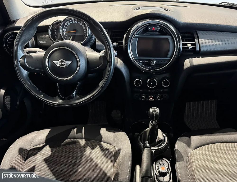 MINI 5 Portas One D - 7