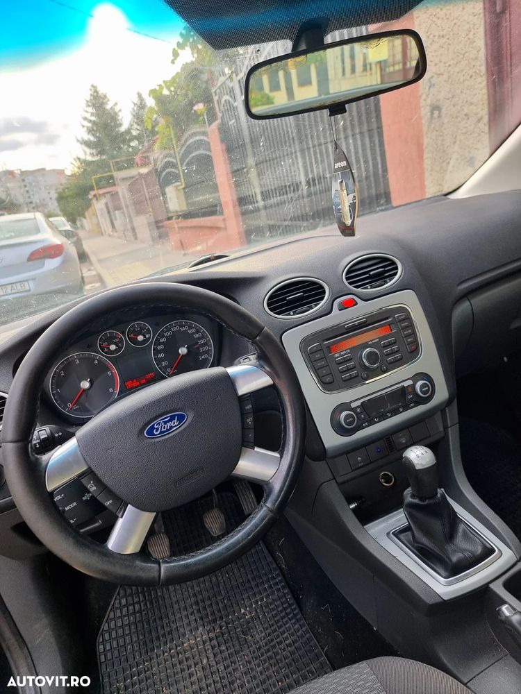 Ford Focus - 4