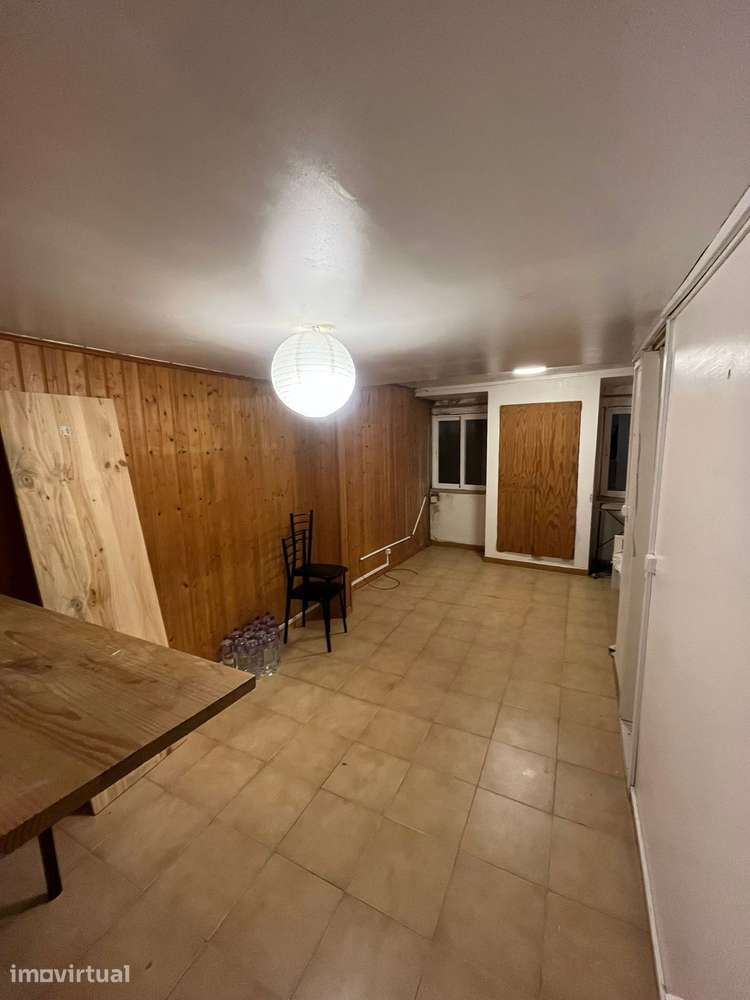 T0 em centro Setúbal, pronto a habitar - Grande imagem: 4/6