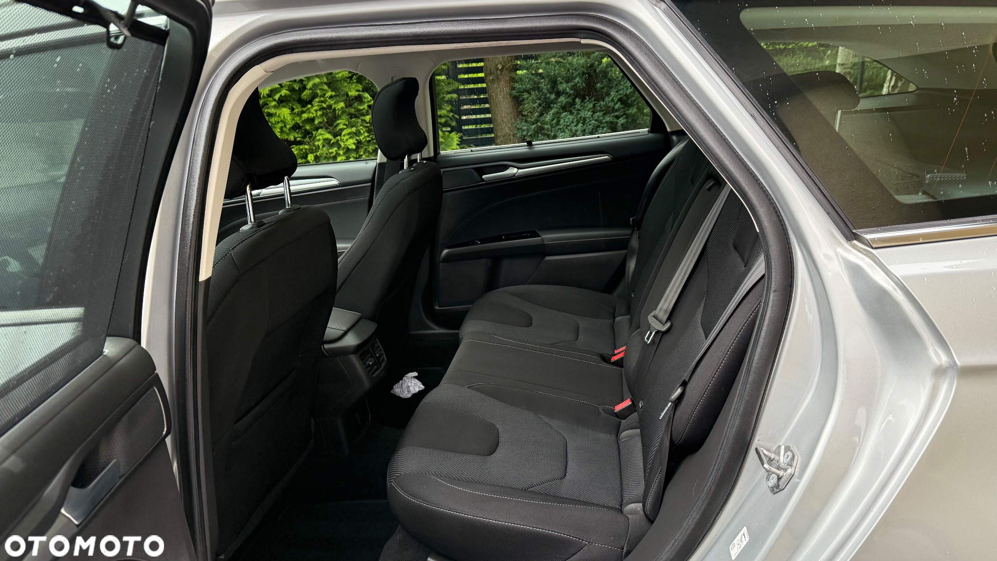 Ford Mondeo 2.0 TDCi Ambiente Plus PowerShift - 26