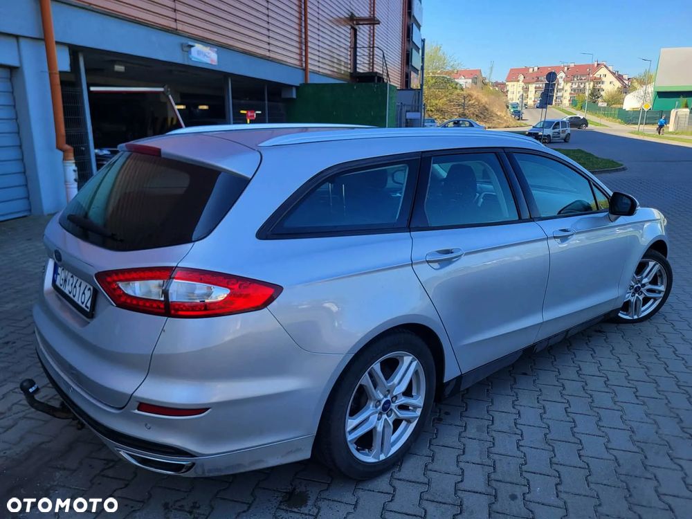 Ford Mondeo 2.0 TDCi STart-Stopp Trend - 19