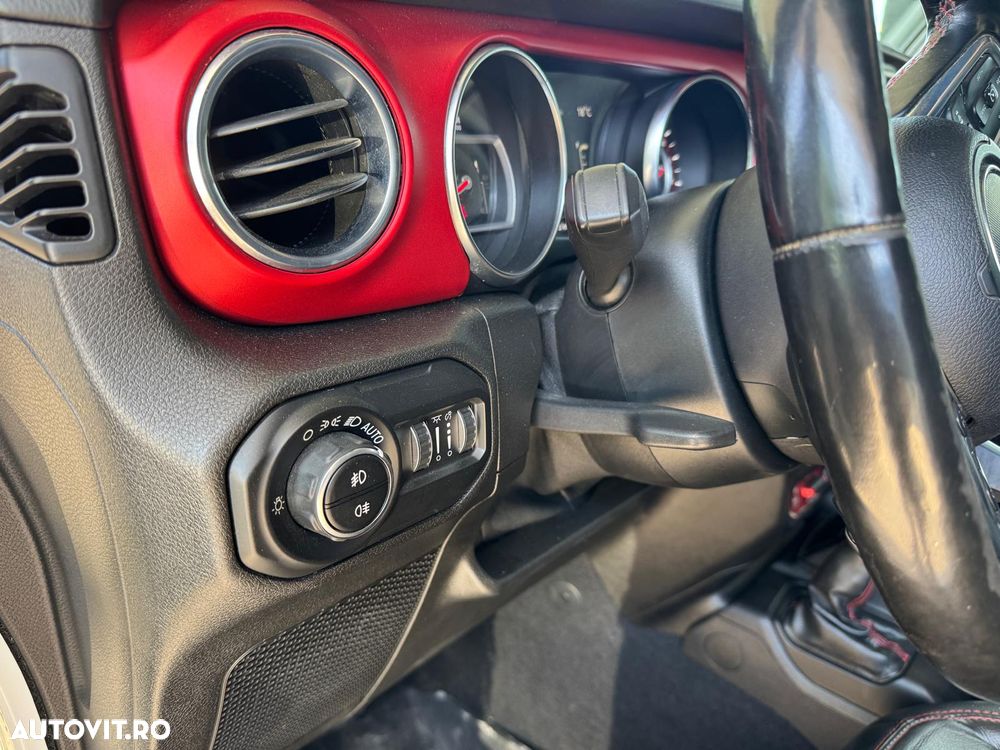 Jeep Wrangler 2.2 CRDi Hardtop AWD Automatik Rubicon - 22