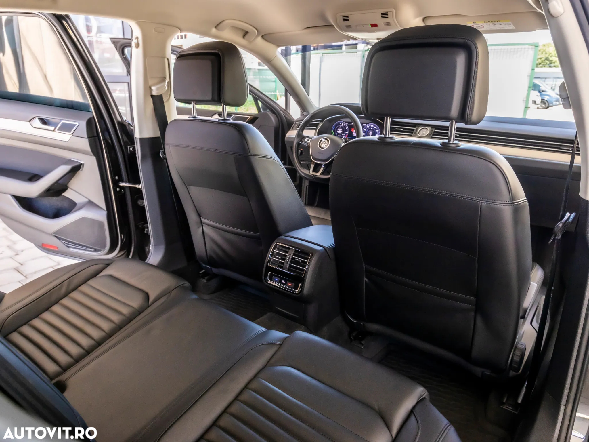 Volkswagen Passat 1.4 TSI Plug-In-Hybrid DSG GTE - 14