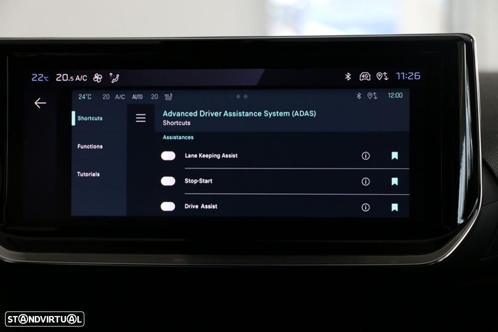 Peugeot 2008 1.2 PureTech Allure EAT8 - 32