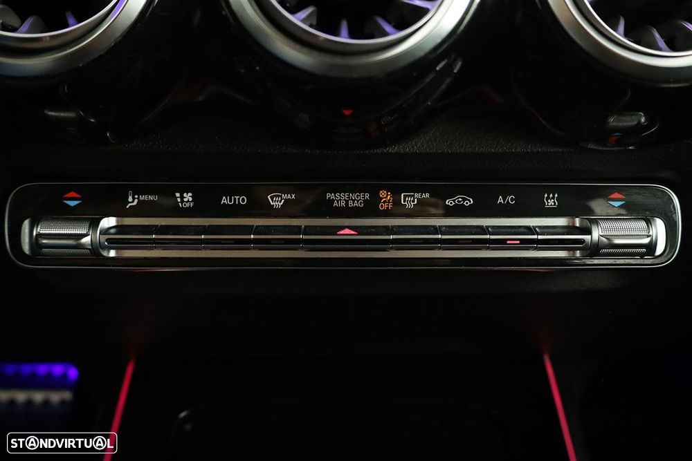 Mercedes-Benz EQB 300 4Matic AMG Line - 17