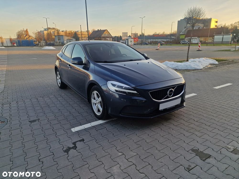 Volvo V40 - 2