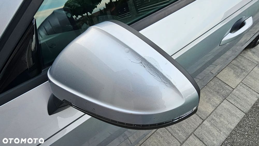Audi A4 Avant 2.0 TDI Quattro Design S tronic - 31