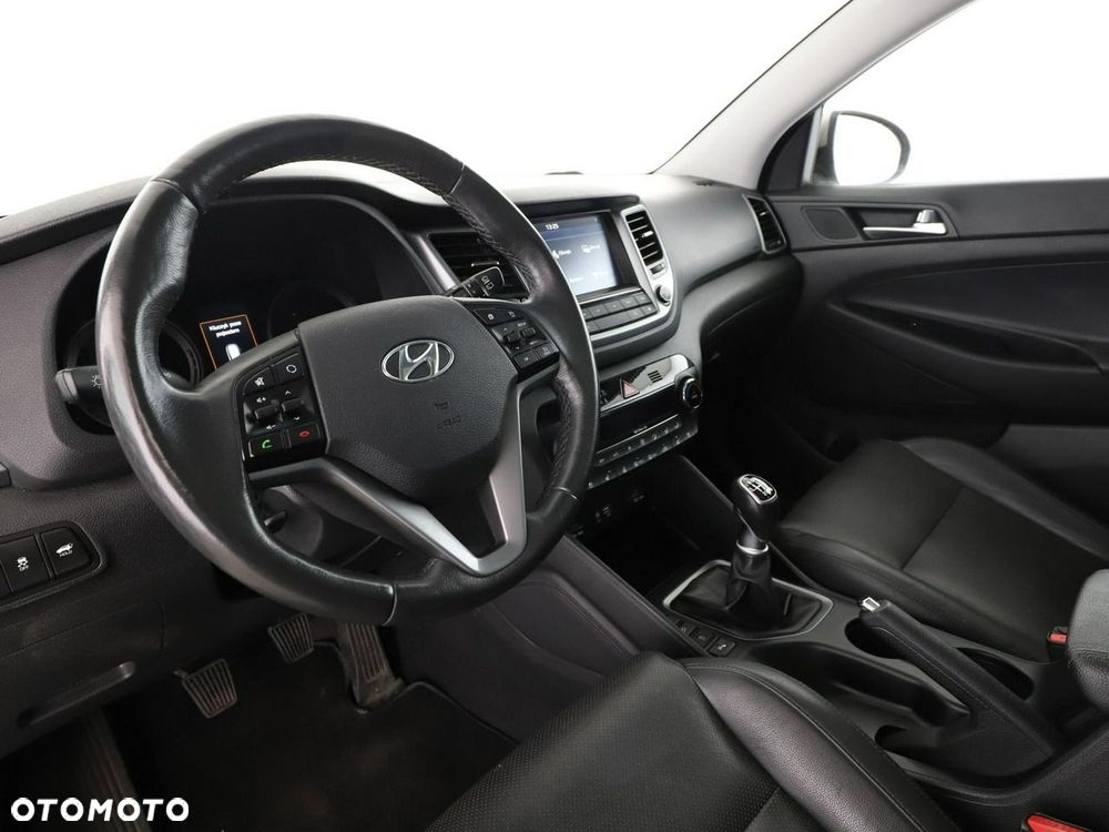 Hyundai Tucson 2.0 CRDI 2WD Style - 15