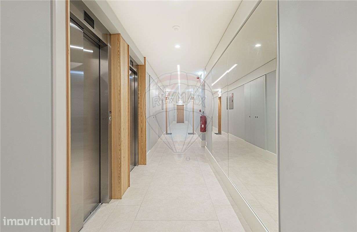 Apartamento T2 para arrendamento - Grande imagem: 5/35