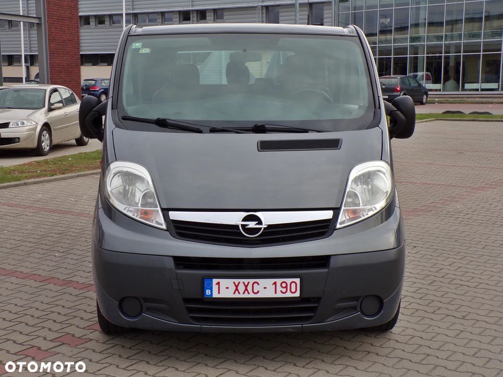 Opel Vivaro 2010 photo 5