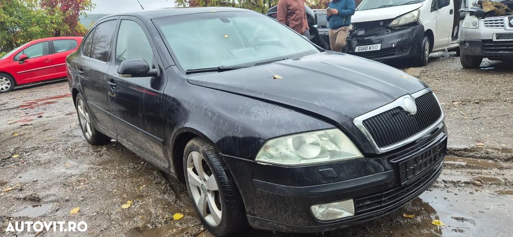 Capota motor Skoda Octavia 2 - 2