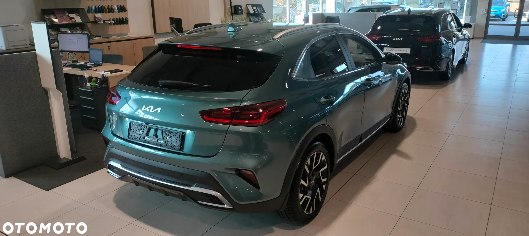 Kia XCeed 1.5 T-GDI Business Line DCT - 3