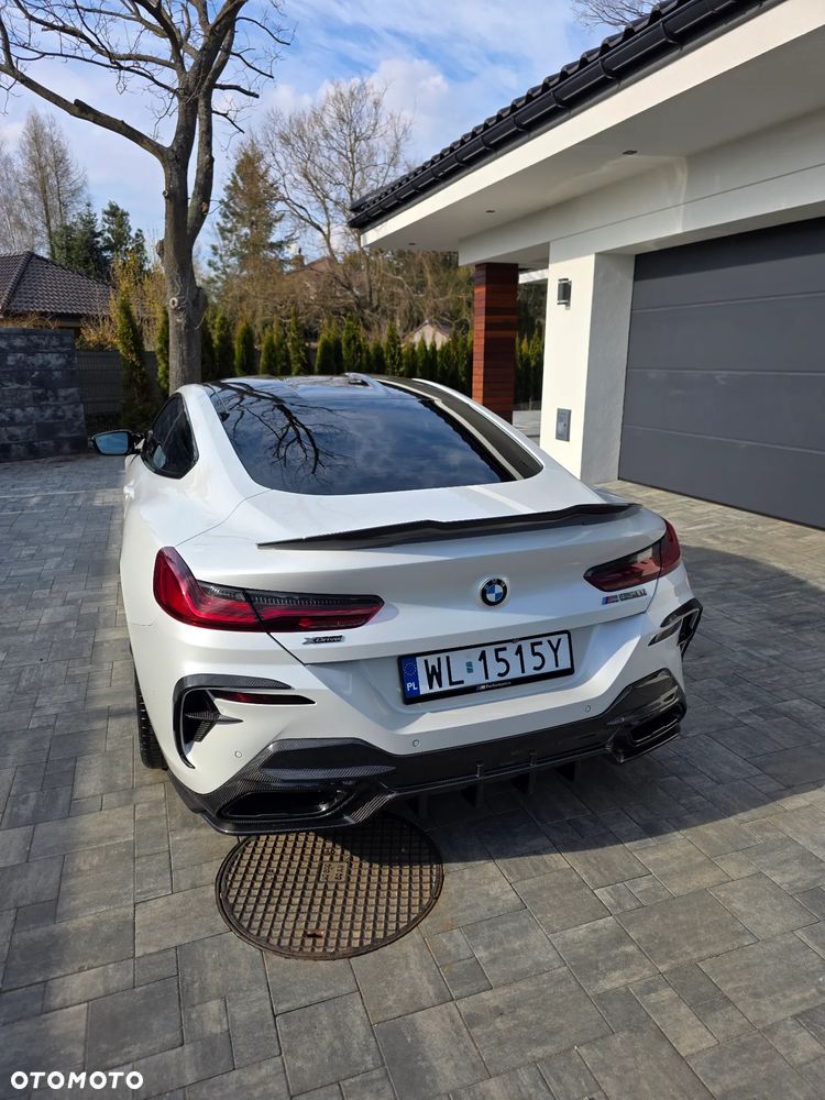 BMW Seria 8 - 3