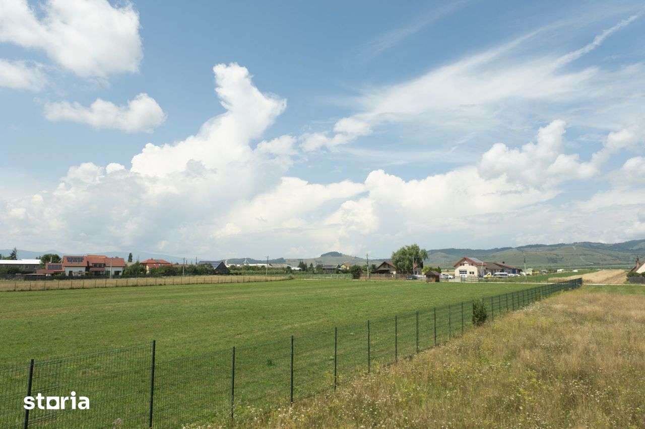 Teren în Gheorgheni, jud. Harghita, ideal pentru investitie - Imagine principală: 2/15