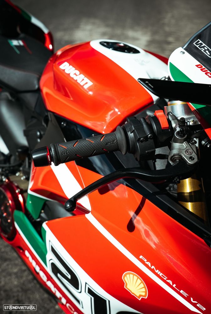 Ducati Panigale V2 Bayliss 20th Anniversary #59 - 18