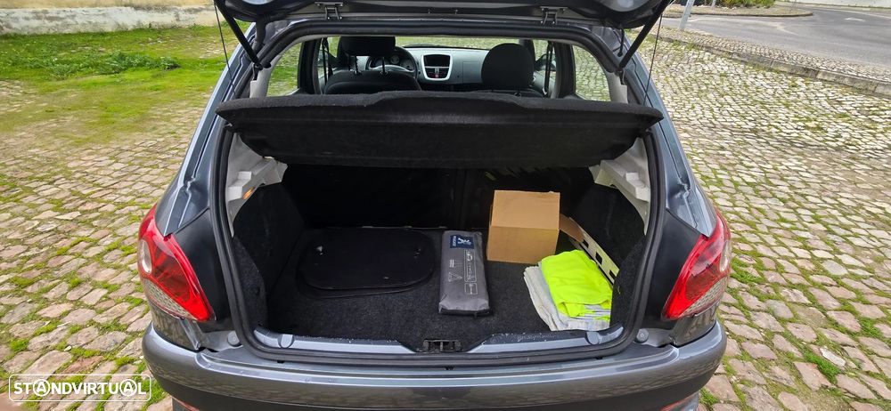 Peugeot 206+ 1.1 Trendy - 11