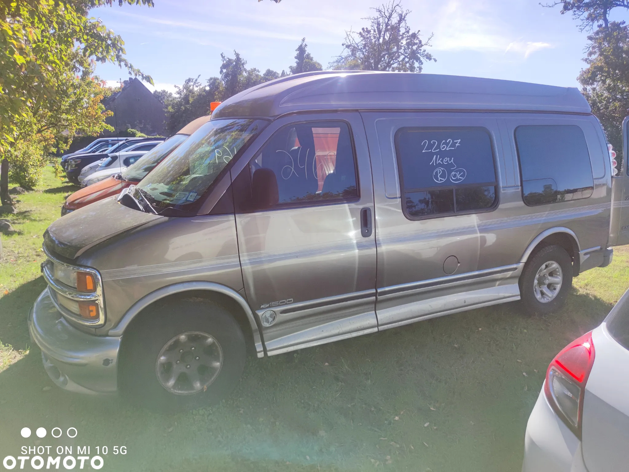Chevrolet Express - 2