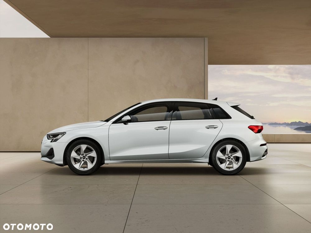 Audi A3 Sportback - 3