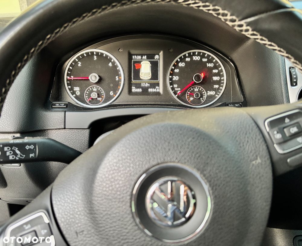 Volkswagen Tiguan - 9