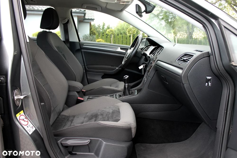 Volkswagen Golf 1.6 TDI (BlueMotion Technology) Comfortline - 9