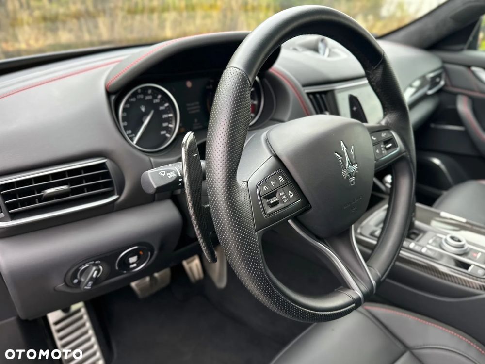 Maserati Levante GTS Q4 - 27