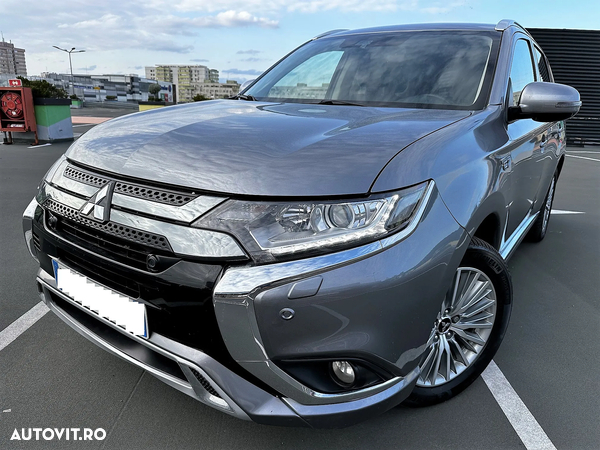 Mitsubishi Outlander 2.4 4WD Plug-In Hybrid Diamant+