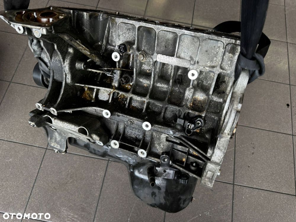 BLOK SILNIKA Z WAŁEM 2.0 N46B20BY BMW 3 E90 2007 - 4