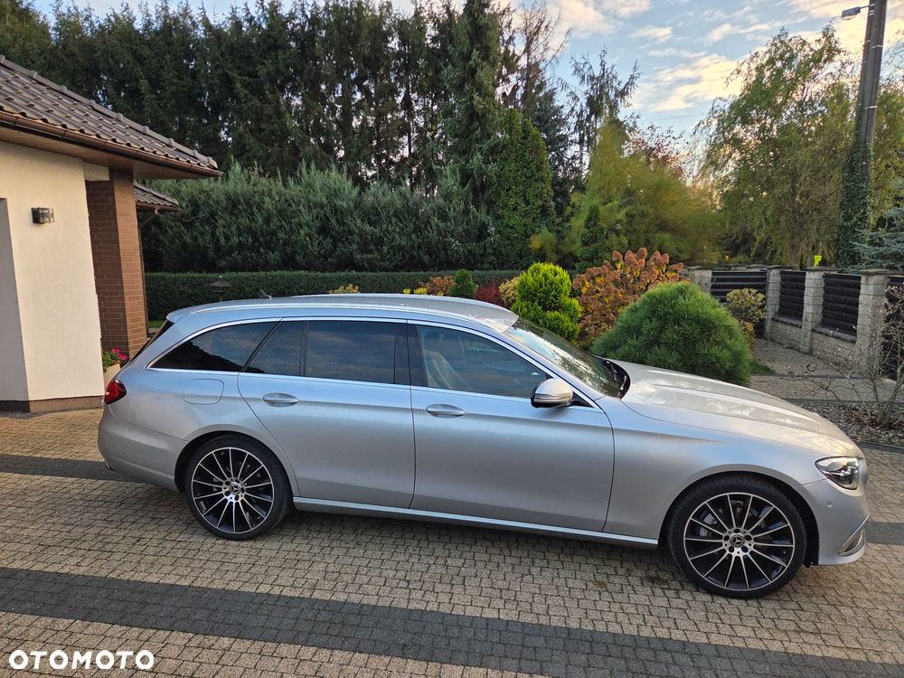 Mercedes-Benz Klasa E - 2