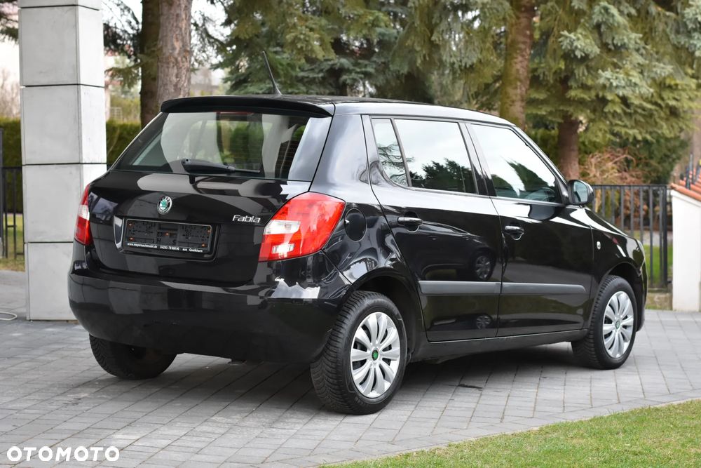 Skoda Fabia 1.2 HTP Fresh - 3