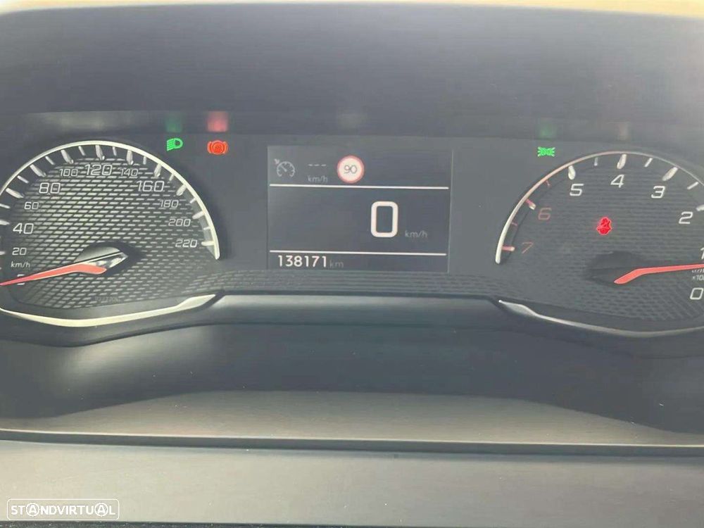 Peugeot 208 1.5 BlueHDi Active Pack - 11