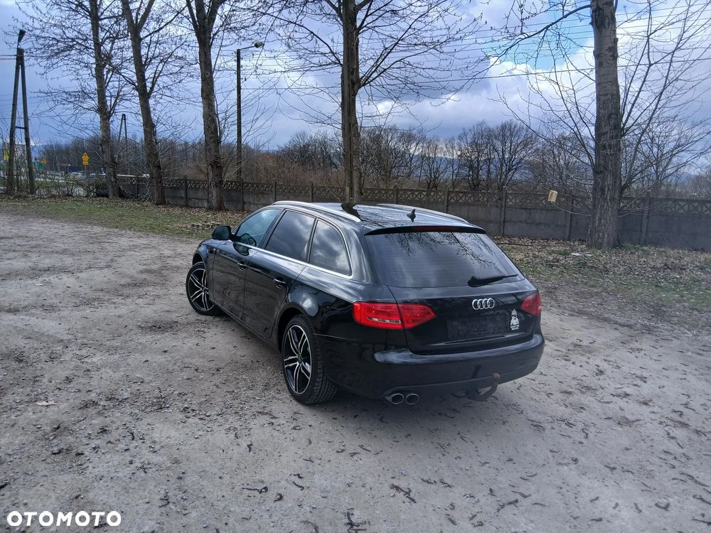 Audi A4 Avant 2.0 TDI - 7