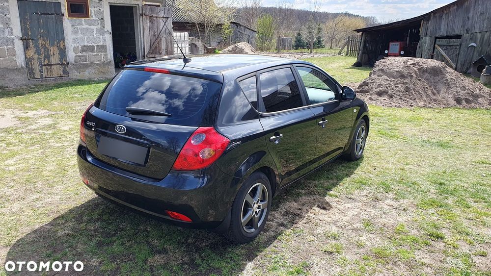 Kia Ceed 1.6 Crdi Comfort - 20
