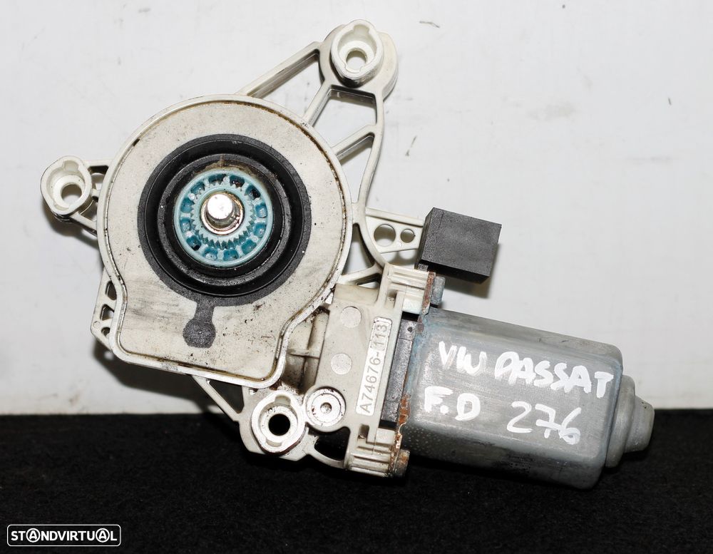 MOTOR ELEVATÓRIO DO VIDRO DIANTEIRO DIREITO VW PASSAT - 2