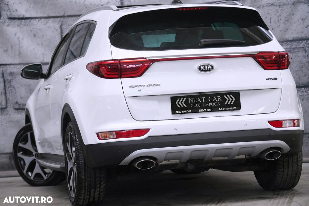 Kia Sportage 2,0 CRDI AWD Aut. GT Line - 3