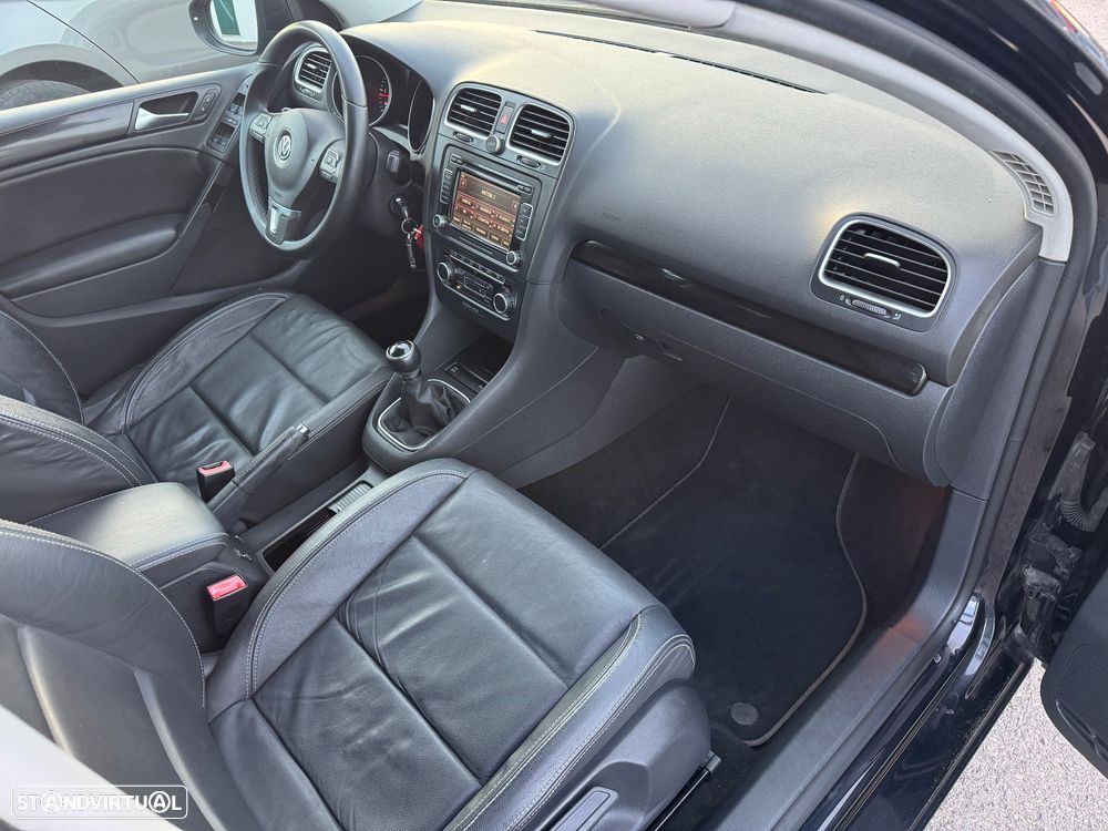 VW Golf 2.0 TDi Confortline - 36