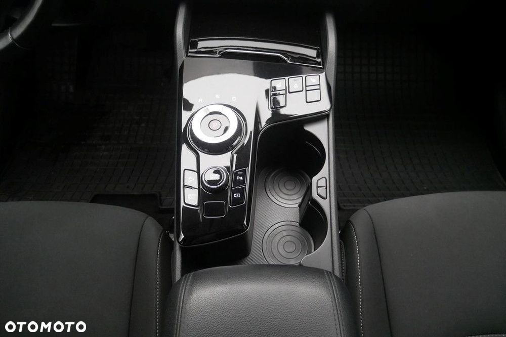 Kia Sportage - 11