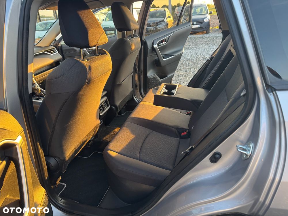 Toyota RAV4 2.5 Hybrid Comfort 4x2 - 13