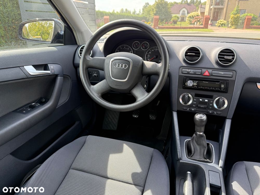 Audi A3 Sportback - 19