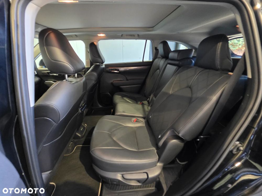 Toyota Highlander 2.5 Hybrid Executive - 37