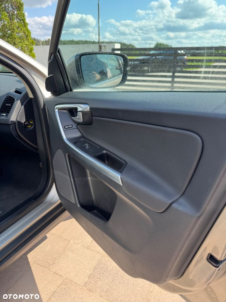 Volvo XC 60 - 23